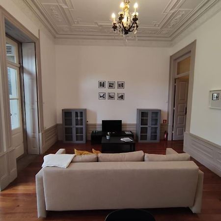 Alvares Cabral Apartamento C Apartment Порто Екстериор снимка