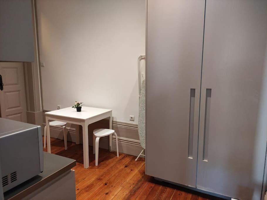 Alvares Cabral Apartamento C Apartment Порто Екстериор снимка