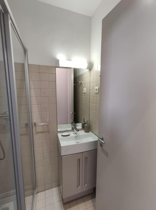 Alvares Cabral Apartamento C Apartment Порто Екстериор снимка