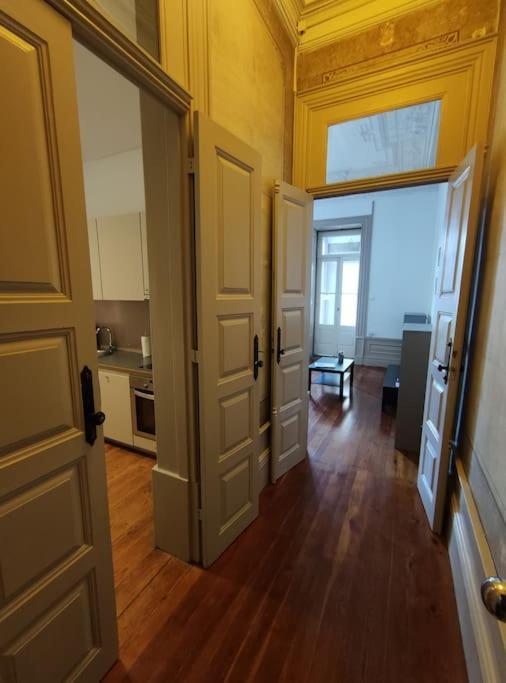 Alvares Cabral Apartamento C Apartment Порто Екстериор снимка